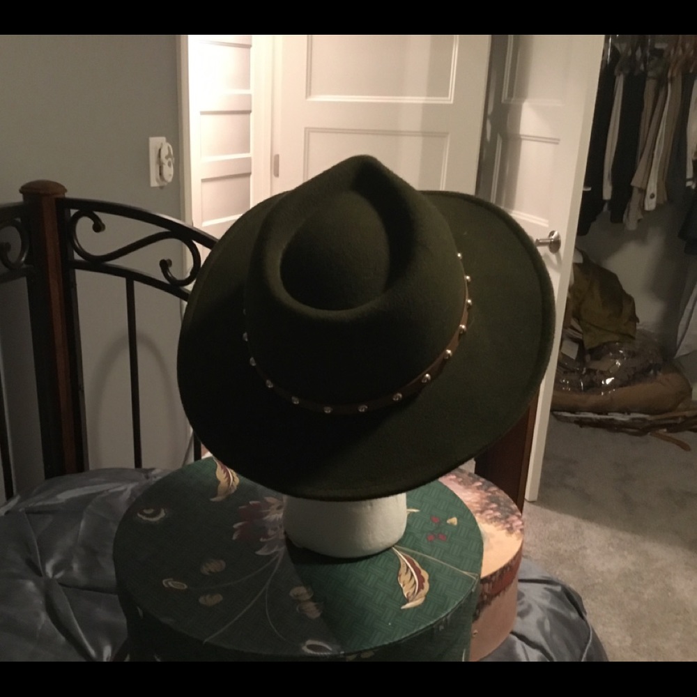 No Boundaries Fedora Green Adjustable Hat - Picture 13 of 15